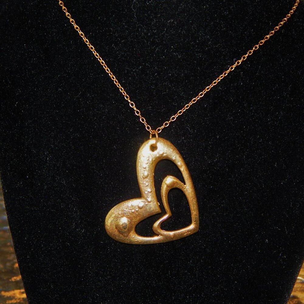 Minimalist Sweet Heart Necklace